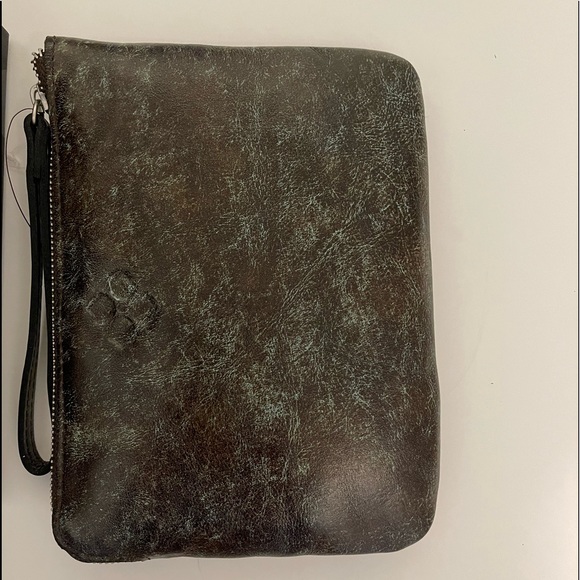 Patricia Nash Cassini Wristlet Tooled Turquoise NWT & GIFT BOX 🎁 - Picture 4 of 7